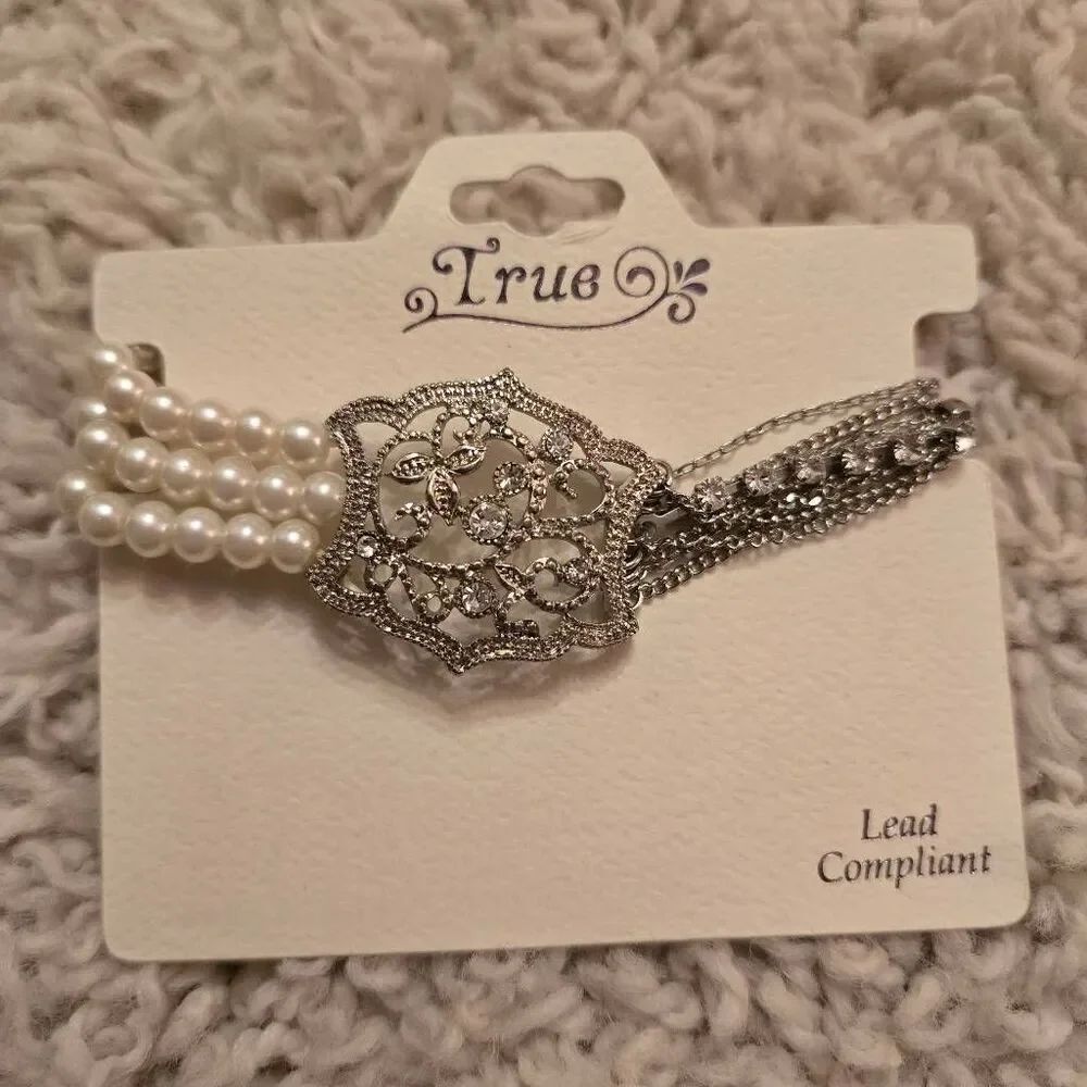 NEW Stretch Bracelet Pearl Silver Chain Rhinestone